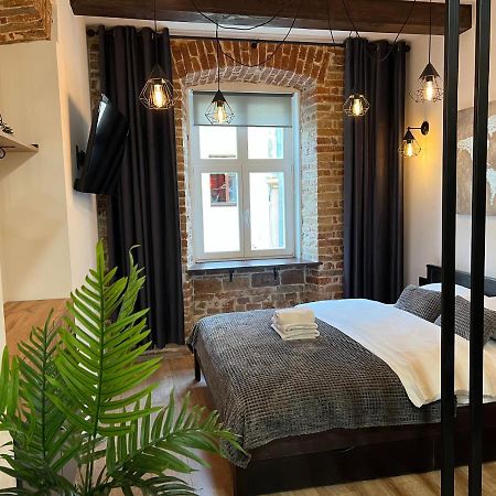 Cozy Loft На Староєврейській 24 リヴィウ エクステリア 写真
